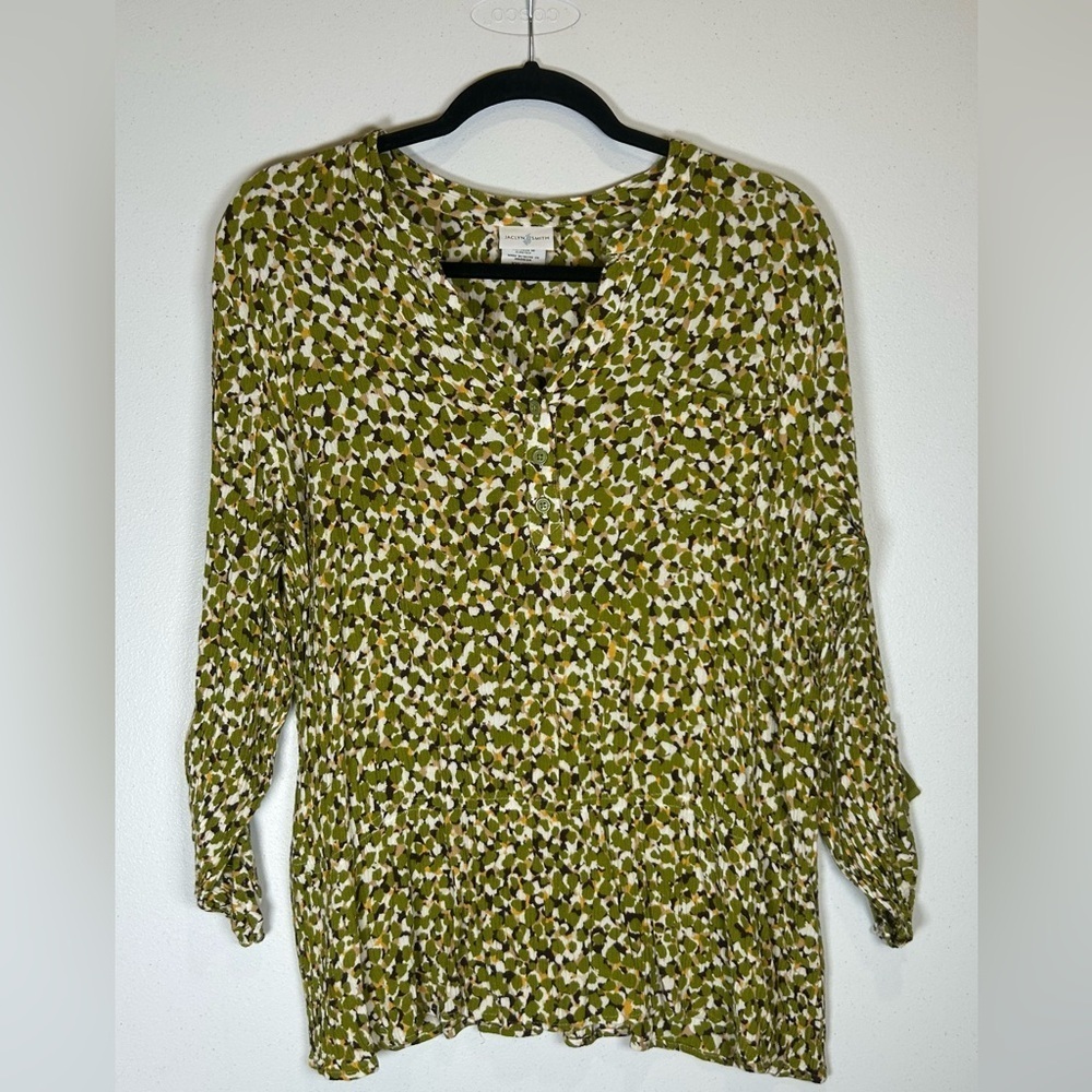 Jaclyn Smith Olive Green/Yellow Patterned Blouse. Size XXL